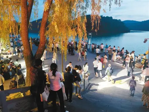 铜川打造西安都市圈特色旅游地，宜君避暑康养项目受热捧