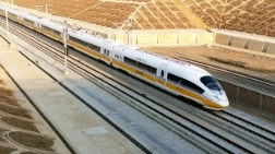 10月11日起，西安站将首次开行3对西安至北京西高铁