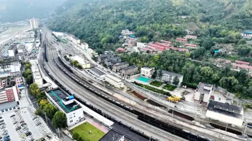 这个秦岭爱“笑”的小站，你来过吗？