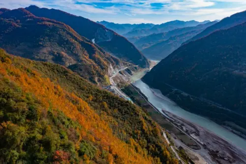 清新而冷峻，略阳冬日滤镜已就位