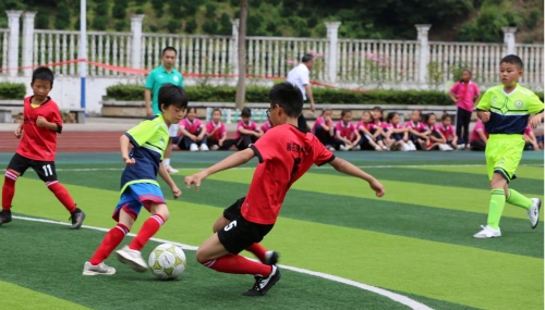 咸阳8所学校入选全国青少年校园足球特色学校！