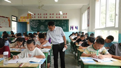 全国培养奖励！略阳1名教师入选
